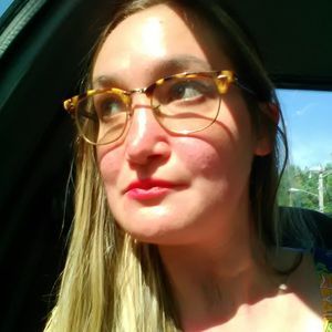 Meet your Posher, Jaclyn